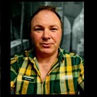 300+ "Alan Al" profiles