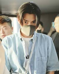 Kris wu yifan کریس وو. ÙˆÙˆ ÛŒÛŒ ÙØ§Ù† Wuyifan Kriswu Kris Kris Exo ÙˆÛŒØ³Ú¯ÙˆÙ†