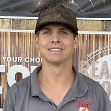 Robert Pitner's Instagram, Twitter & Facebook