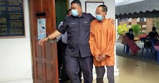 Kamus peribahasa & simpulan bahasa melayu. Didakwa Cabul Anak Saudara Metrotv