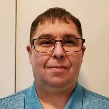 Boost Your EQ in the Computer Hardware Industry