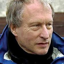 KORTÁRSAIN K , A K LASSZIK USO K OUR CONTEM PORARIES, THE CLASSICS