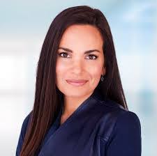 Valerie Carlin's Instagram, Twitter & Facebook