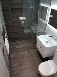 36 Suprising Small Bathroom Design Ideas For Apartment Decorating Lingoistica Com Apartmentdecoratin Small Shower Room Small Bathroom Bathroom Design Small