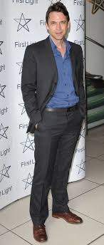 Born in scotland, trained at the royal welsh college of music and drama where he was named most promising drama student. Dougray Scott Grosse Wie Gross