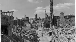 Wann endete in europa der zweite weltkrieg? Vor 75 Jahren Zeitreise Zum Ende Des 2 Weltkriegs In Nurnberg Nurnberg Nordbayern
