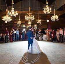 Mr Mrs Greenwood S First Dance Captured By Mirandataackphotography First Dance Barn Wedding Greenwood