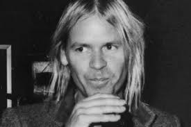 Welcome back to the circle! Come join us tonight at 9:00 p.m. Eastern for  our weekly talent show and therapy session! I got some super talented  Artists for y'all this week! Can't