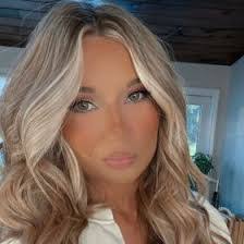 Marissa Bedard's Instagram, Twitter & Facebook