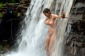 Grace Torn Nude- Most Blonde Mobi