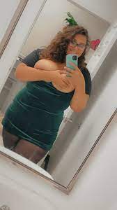 Im a thick office slut, am I the right kind of thick for you? 🤔😘 -  Reddit NSFW