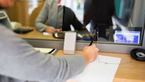 ^ deutsche bank discusses lower capital buffer with regulators. Coronavirus Deutsche Bank Closes 100 Branches At Home The Employees Of One In Five Branches World Today News