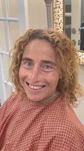 #hairtransformation #curlyhair #curlyhairspecialist #hairstylist #lajolla  #sandiego