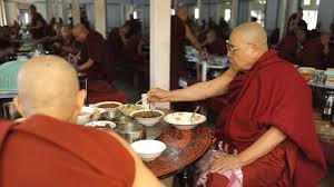 Ich muss gestehen, dass ich nicht sehr vertraut bin mit der geschichte von tibet und china und dass ich mich in einem lernprozess diesbezüglich befinde. Religion Und Ernahrung Ist Der Buddhismus Eine Vegetarische Religion Archiv