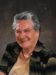 Daphnee Jacques's Instagram, Twitter & Facebook