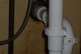 leaking drain pipe under kitchen sink