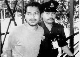 Mg | kisah sebenar di balik amukan prebet adam. Sebarkan Kisah Sebenar Prebet Adam Demi Rakyat Johor Facebook