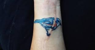 Feathers, flowers, and angular tattoos like star tattoos make the old name and script tattoos history. 34 Scar Covering Tattoos With Amazing Stories Behind Them Bored Panda