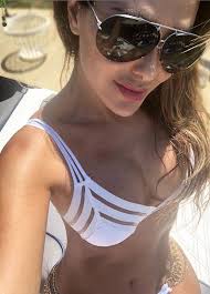 Cuantos años tiene ninel conde / edad actual (en 2021) : Ninel Conde Muestra Sus Manchas En El Rostro Por La Edad