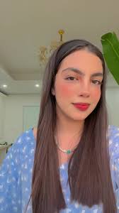 دختر ایرونی: لحظات خوش با عشق و دوستی💞