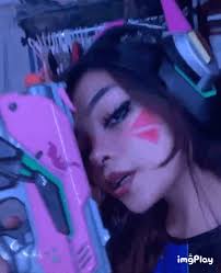 64 best discord pfp's images in 2019 | aesthetic anime, anime art, girls girls girls : Join The Disco In 2021 Pretty Gif Aesthetic Gif Bad Girl Aesthetic