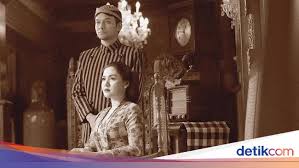 Gamelan jawa klasik penyejuk kalbu. Foto Inspirasi Foto Prewedding Bertema Jawa Kuno Ala Vicky Shu