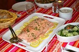 Add 1 cup rice, 1/2 teaspoon salt and 1 1/2 cups water to the pot, set over medium heat, and bring to a boil. Cold Poached Salmon Dinner Party Salmon Recipes Poached Salmon Salmon Dinner