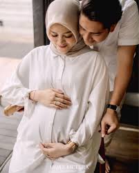Zikri memulai debutnya sebagai pemain sinetron dear nathan the series pada tahun 2017. Nantikan Anak Pertama 11 Momen Manis Kebersamaan Zikri Daulay Istri