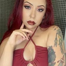 Ashlee Gray's Instagram, Twitter & Facebook