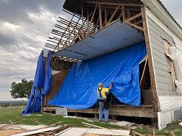 Tornado cut short Wednesday service, tore off church wall · Texans