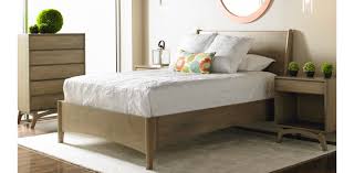 Find hand made custom bedroom sets for any budget. Greenbrier Craftsmen Custom Bedroom Furniture