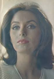 Peggy Connelly's Instagram, Twitter & Facebook