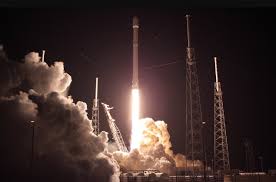 Today, monday, november 11 at 9.56 a.m. Spacex Launches Clandestine Zuma Satellite Questions Over Spacecraft S Health Nasaspaceflight Com