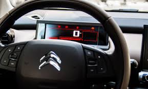 We were longing to see, on the road, what was worth the comforts so touted by citroën of its new suspensions, after having in addition, the now usual driving aids are appearing in the form of a pack, or as an option: Stacheliges Rendezvous Mit Dem Citroen C4 Cactus Autofilou