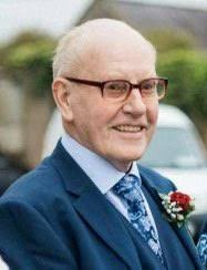 Dara McCarthy (@DaraMcC7)