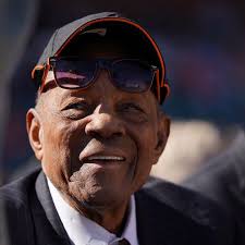 Happy 92nd Birthday to Willie Mays !!