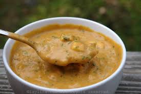 La Sauce Aux Cacahuetes Salsa De Mani Est Une Sauce Servie Chaude Faite Avec Du Beurre D Arachide Ou Cacahuet Recettes De Cuisine Recette Sauce Aux Arachides