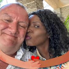 My 😍 needs a name 🙃 I am completely stumped as I feel like nothing fits  him. HELP 🫶🏼 Please follow us ➡️ Hedgehog Lovers