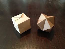 Pin von la louli auf origami karton basteln basteln mit papier. Origami Schachtel Anleitung Pdf Sie Ist Prima Geeignet Um Dinge So Zu Verpacken Dass Man Sie Nicht Von Aussen So Ich Denke Doch Dass Unter Diesen Drei Anleitungen Fur Origami Schachteln