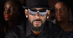 Joann has spoken out in support of her father r kelly's alleged victimscredit: Crisis And Pr Experts Agree About R Kelly S Future
