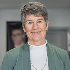 Jill Trotter's Instagram, Twitter & Facebook