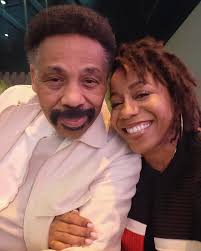 Snagged a selfie with this guy. Love him so much and his deposit tonight  was beyond 💜💜💜💜