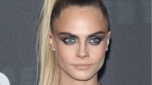 Cara jocelyn delevingne was born in london, england, to pandora anne (stevens) and charles hamar delevingne, a property developer. Cara Delevingne Will Host A Documentary On Sex Archyde