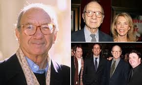 Neil Simon, Broadway's master of comedy, dies at 91
