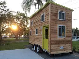 Legoland Disney Lakeside Tiny House W Free Boat Rental Included Winter Haven Tiny House Rentals Tiny House Trailer Tiny House Vacation