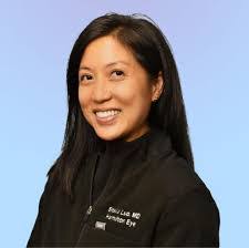 Stella Luo's Instagram, Twitter & Facebook