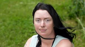 Ett år sedan Leon, 7, dog: ”Sorgen kan fortfarande förlama mig”