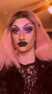 Lydia Tholo Black Cat