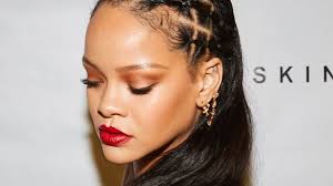 Mullet fade mens mullet short mullet curly mullet modern mullet mohawk mullet mens hairstyles best mullet haircut ideas to rock the style | menshaircuts.com. Turns Out Even Rihanna Has A Mullet Now Too British Vogue
