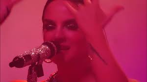 JoJo, "Love On the Brain" (Rihanna) and "High Heels"